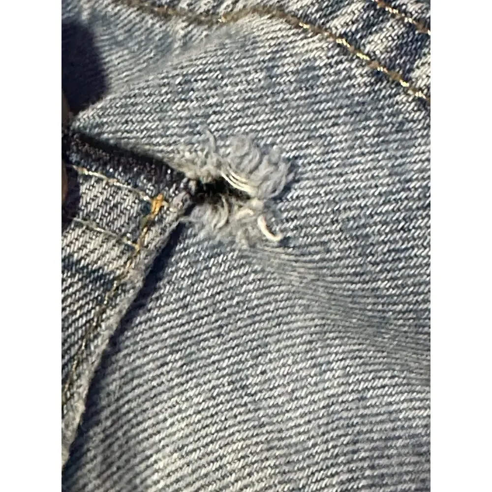 Levi's White Oak Cone Denim Selvedge Blue Jeans Distressed Size 30x34 Zip Fly